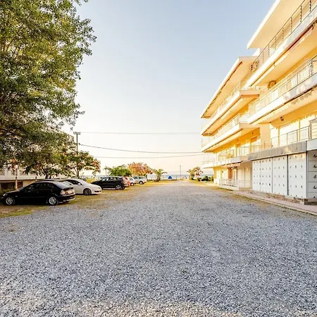 Family By The Sea Apartment *